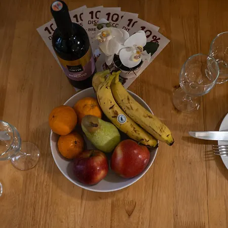 Casa San Carlo Валетта