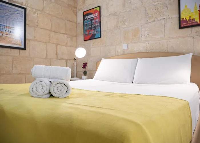 Casa San Carlo La Valletta