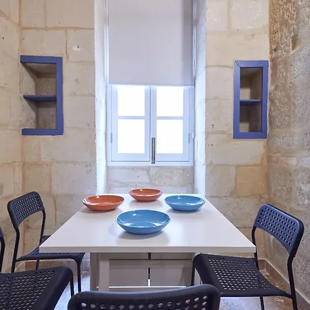 Casa San Carlo Apartment Valletta