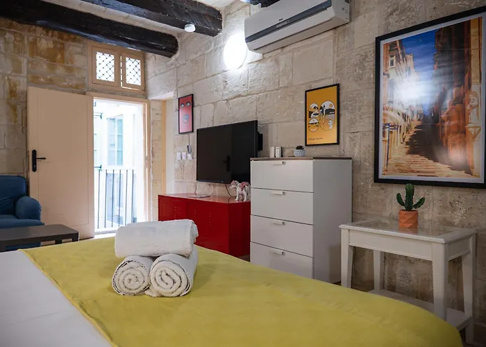 Apartment Casa San Carlo Valletta