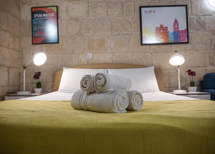 Casa San Carlo Apartment Valletta