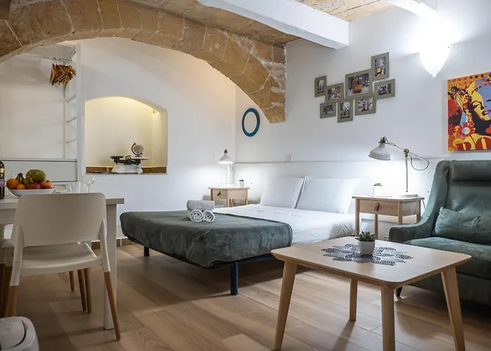 Casa San Carlo Valeta